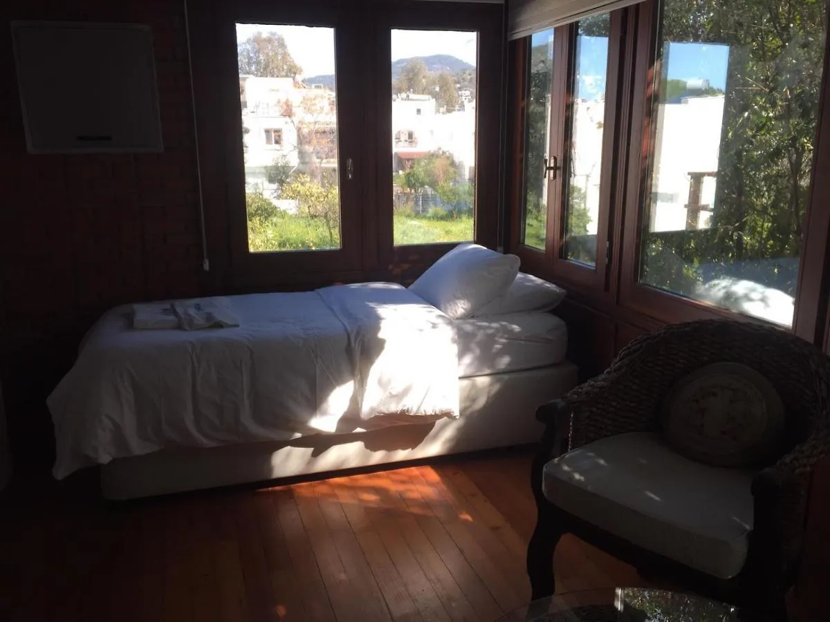 Nomia Boutique Hotel Yalikavak 3*,